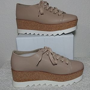 NWOT Steve Madden platforms